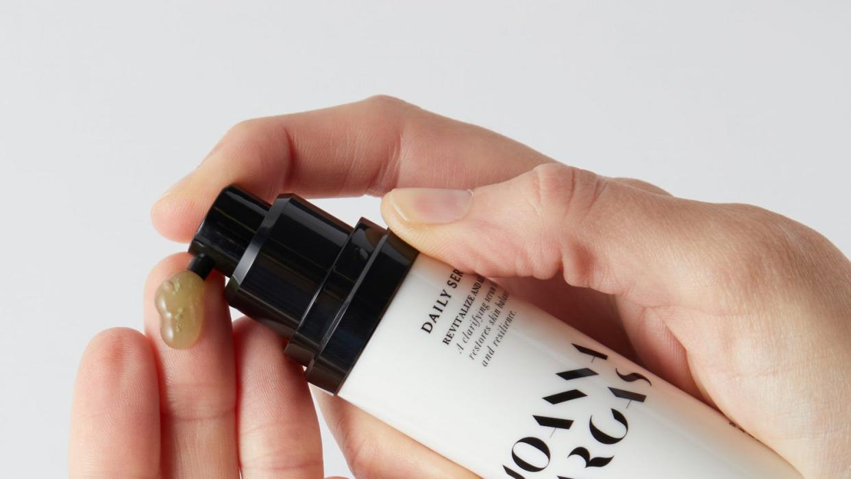 This Pore-Reducing Serum Smooths and Brightens My Skin Like Nothing Else