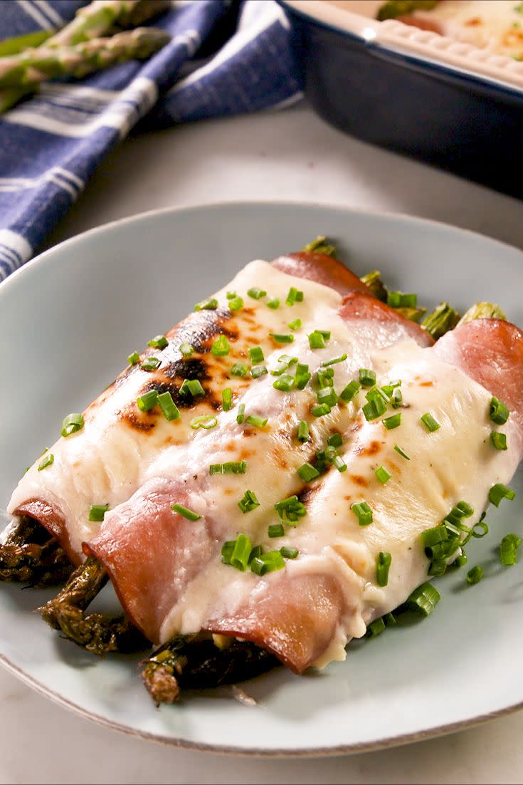 Ham & Asparagus Breakfast Roll-Ups