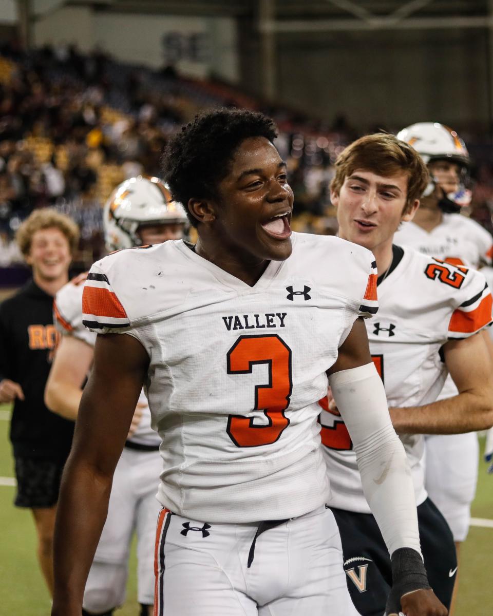 WDM Valley wide receiver Zay Robinson (3) reacts to winning the Class 5A state football semifinals at the UNI-Dome in Cedar Falls, on Friday, Nov. 11, 2022. The Tigers defeated the Maroons, 22-21.