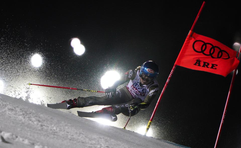 United States' Mikaela Shiffrin competes on her way to finishing third in the women's giant slalom, at the alpine ski World Championships in Are, Sweden, Thursday, Feb. 14, 2019. (AP Photo/Giovanni Auletta)