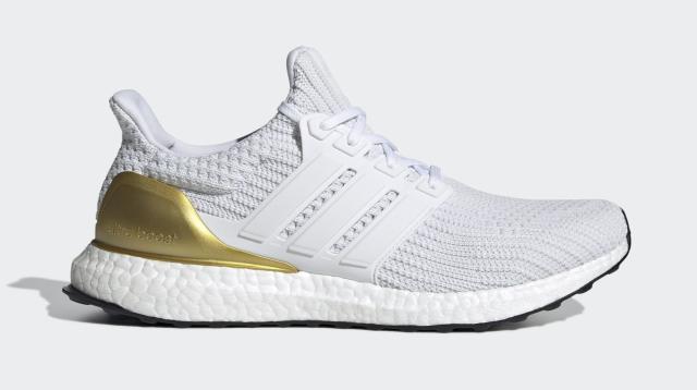 Barbero Mansión auricular Adidas Released Two Special Medal-Inspired Ultraboosts Just in Time For the  Olympics