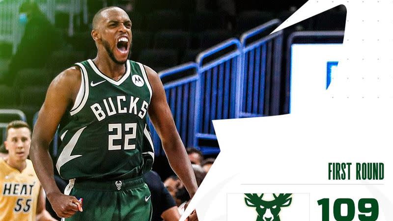 公鹿米道頓（Khris Middleton）投進絕殺球。（圖／翻攝自公鹿推特）