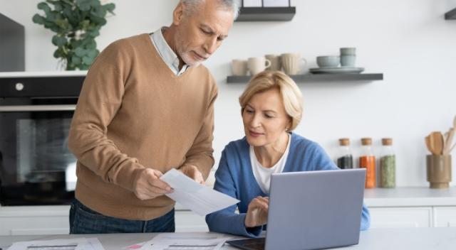 8 Tax Breaks Retirees Can Use in 2024