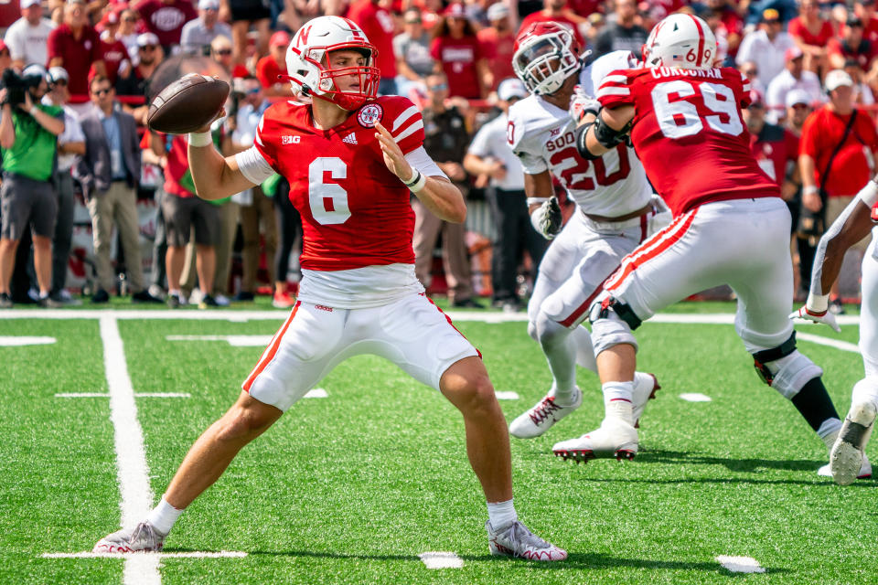 Sept. 17, 2022; Lincoln; Nebraska Cornhuskers quarterback Chubba Purdy (6) passes against the Oklahoma Sooners during the fourth quarter at Memorial Stadium. Dylan Widger-USA TODAY Sports