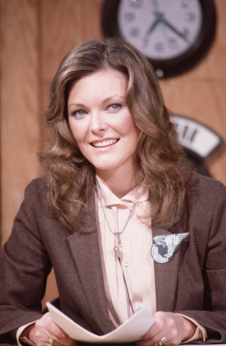 Jane Curtin does the Weekend Update in a "Saturday Night Live" skit
