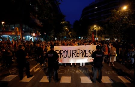 Pro-independence protest in Catalonia following nine activists detention in Barcelona