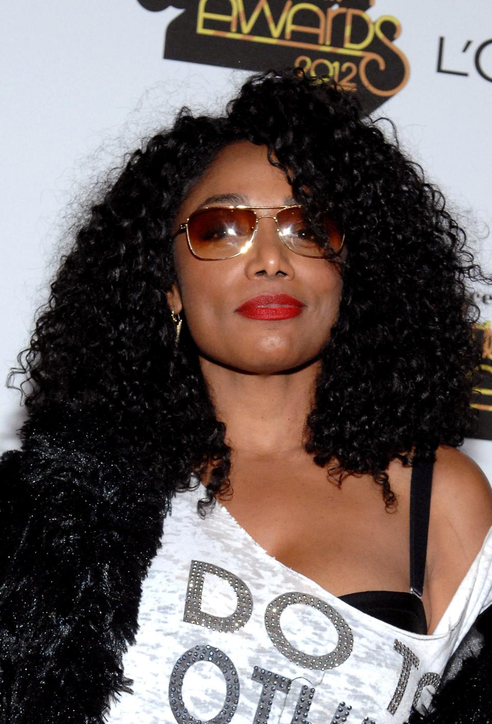 Catch R&B songstress Karyn White at Ludlow Garage Friday evening.