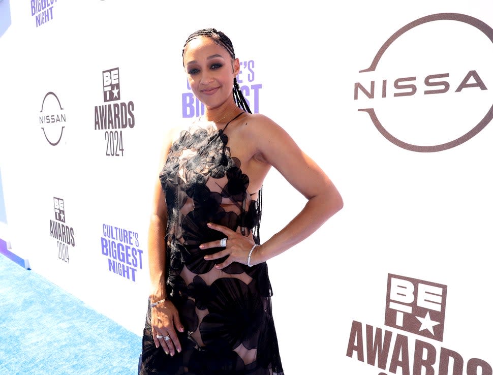 Tia Mowry