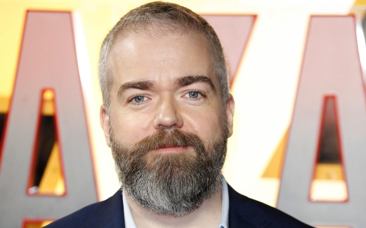 Der Kinostart von "Shazam! Fury Of The Gods" sorgt für Furore. Kritiker bewerten den Film sehr durchwachsen. Regisseur David F. Sandberg reagiert nun auf Twitter. (Bild: 2023 Getty Images/John Phillips)