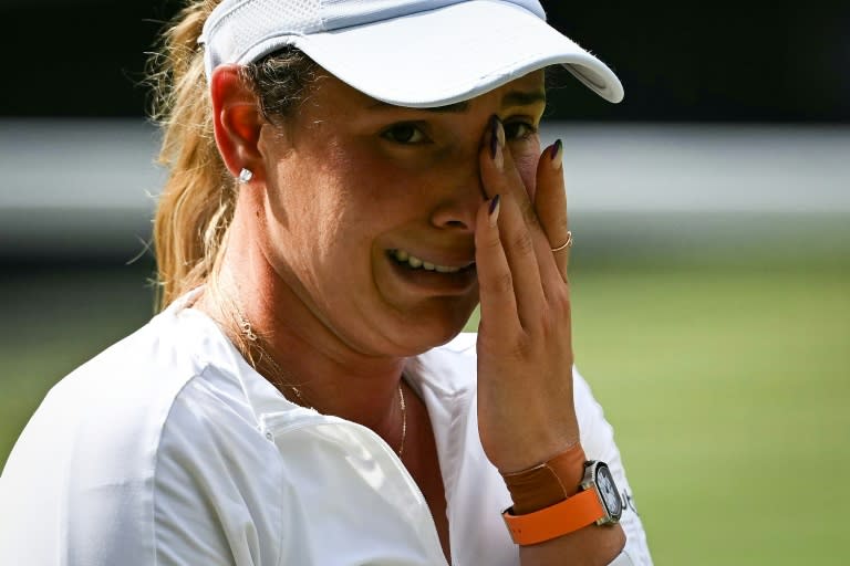 Tears: <a class="link " href="https://sports.yahoo.com/soccer/teams/croatia/" data-i13n="sec:content-canvas;subsec:anchor_text;elm:context_link" data-ylk="slk:Croatia;sec:content-canvas;subsec:anchor_text;elm:context_link;itc:0">Croatia</a>'s Donna Vekic weeps on Centre Court as her Wimbledon dream slips away (Ben Stansall)