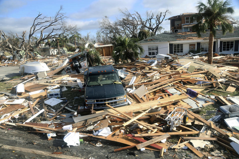 Esta fotografía del jueves 11 de octubre de 2018 muestra la ciudad costera de Mexico Beach, en Florida, la cual quedó reducida a escombros tras el paso del huracán Michael. (Douglas R. Clifford/Tampa Bay Times vía AP)