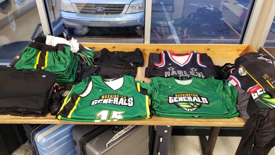 Jerseys worn by members of the Harlem Globetrotters and the Washington Generals were cleaned Sunday at Oakland Easy Wash.