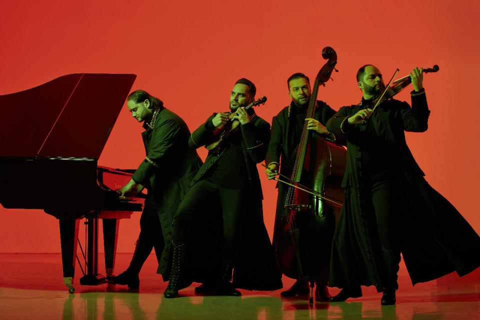 國際當紅跨界「雅諾史卡合奏團」將於12月27日、28日訪台，可望再颳起旋風。(傳大藝術提供)