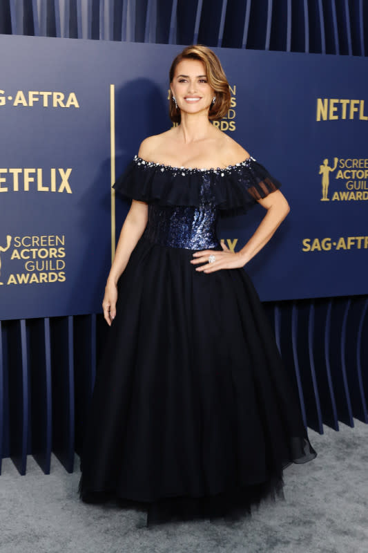 LOS ANGELES, CALIFORNIA - FEBRUARY 24: Penélope Cruz attends the 30th Annual Screen Actors Guild Awards at Shrine Auditorium and Expo Hall on February 24, 2024 in Los Angeles, California. (Photo by Amy Sussman/WireImage)<p>Amy Sussman/Getty Images</p>