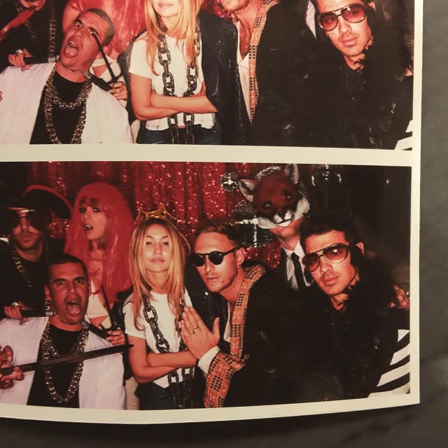 We’ve already seen <strong>Taylor Swift</strong> and <strong>Calvin Harris</strong>’ first kiss caught on camera (or maybe we didn’t, it’s hard to tell) at an after-party for the 2015 Taylor Swift Awards -- er, we mean Billboard Music Awards. But there’s a different picture we need to talk about ASAP. Taylor, Calvin, and half of the <strong>One Direction</strong> boys. In the same picture. <strong> NEWS: Taylor Swift just landed the No. 1 spot on Maxim’s 2015 Hot List</strong> The picture was tweeted out by Taylor’s brother, <strong>Austin Swift</strong> (who celebrated graduating from Notre Dame by partying in Vegas with all his sister’s famous friend. NBD.), and Taylor retweeted it: Last night was a wild ride #DoneWithCollege pic.twitter.com/rOVCi7SwzL— Austin Swift (@austinswift7) May 19, 2015 Let’s break this down together: Twitter First of all, looks like there’s no bad blood -- get it? -- between Taylor and at least half of 1D: L <strong>ouis Tomlinson</strong> and <strong>Niall Horan.</strong> <strong>Liam Payne</strong> was also at the party, but apparently didn’t make the photo. Noticeably absent? <strong>Zayn Malik</strong>! Just kidding, he's not in One Direction anymore. <strong>Harry Styles</strong> -- obviously -- who left Vegas right after the BMAs ended. Twitter The exes were cordial to each other as recently as January, when they ran into each other in L.A., but probably best to avoid any of the awkwardness of Taylor and Calvin’s tour de PDA. (Which, sidebar: Awwww! Cute!) http://blame1989.tumblr.com/post/119372895547/more-photobooth-pics Elsewhere in the same circle of friends: <strong>Ed Sheeran</strong>, the co-host of the after party, doesn’t appear to have any lingering beef with Niall, after rumors that Niall ended Ed and his ex-girlfriend <strong>Ellie Goulding</strong>’s relationship (and inspired the cheating anthem “Don’t” in the process). If you’re not up-to-date on your 1D members, Niall is the one kissing Ed. <strong>PHOTOS: Take a look back at all of Taylor Swift's famous ex-boyfriends</strong> Now, here’s where things get more complicated: <strong>Joe Jonas</strong> was there too. As you know, Taylor and Joe dated way back when -- he broke up with her over the phone, or so she says -- and now Joe is rumored to be dating Taylor’s good friend, <strong>Gigi Hadid</strong>, who recently broke up with <strong>Cody Simpson</strong>. Dang, this dating pool is incestuous. Anyway, back to Taylor and Calvin: Check out how cozy the couple got during their first official award show together!