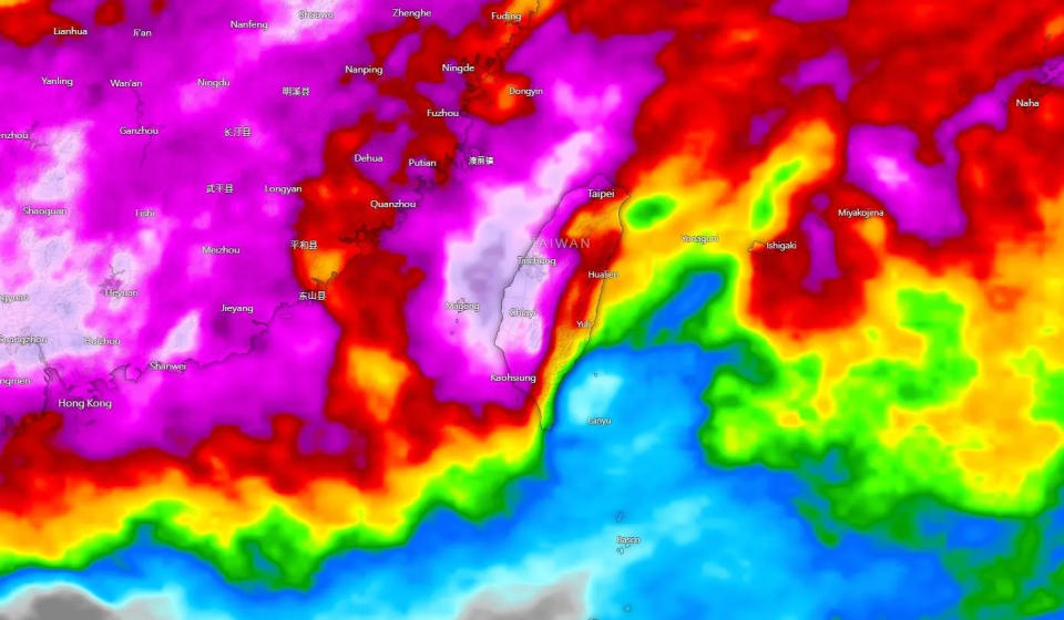 <strong>歐洲模式未來10天的總降雨，中南部紫到發白。（圖／台灣颱風論壇｜天氣特急FB）</strong>