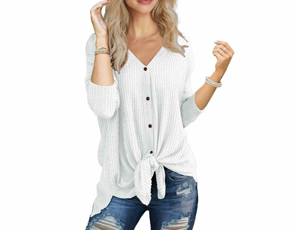 IWOLLENCE Womens Waffle Knit Tunic Blouse. (Photo: Amazon)