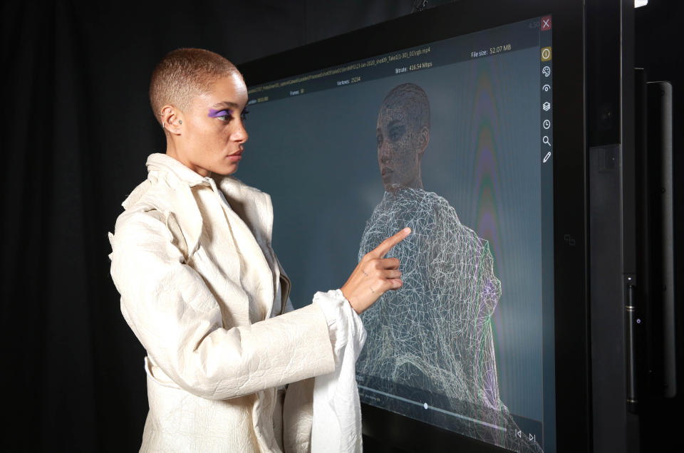 Model Adwoa Aboah