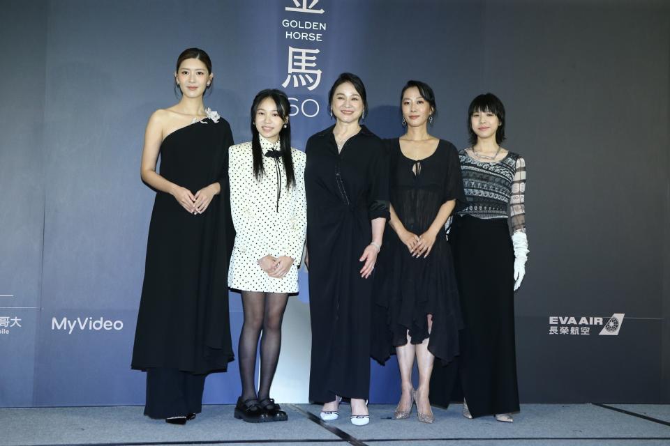 入圍金馬60最佳女主角的余香凝（左起）、林品彤、陸小芬、胡伶、鍾雪瑩一起參加午宴。（圖／非凡娛樂）