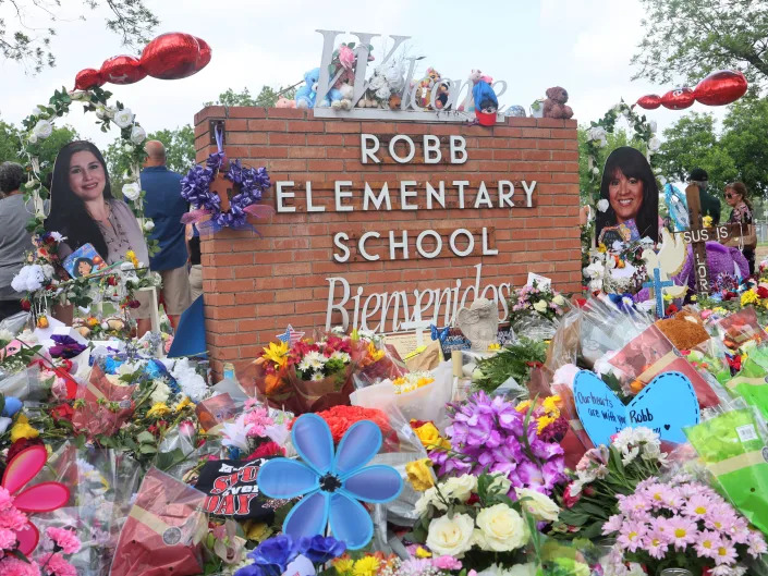 Robb Elementary School Memorial