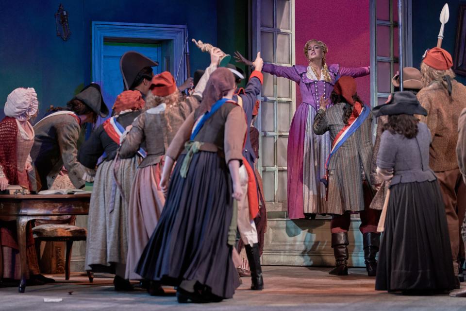 Mezzo soprano Lisa Chavez meets a crowd of revolutionaries in Jules Massenet’s ‘Thérèse’ at the Sarasota Opera.