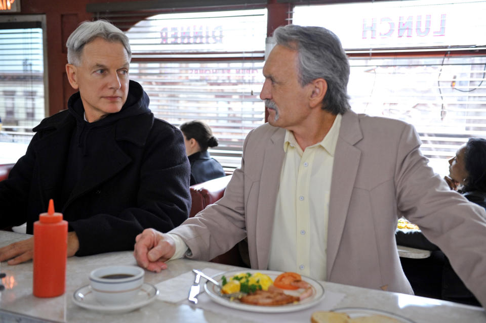 (L-R): Mark Harmon and Muse Watson in Episode 200 of ‘NCIS’
