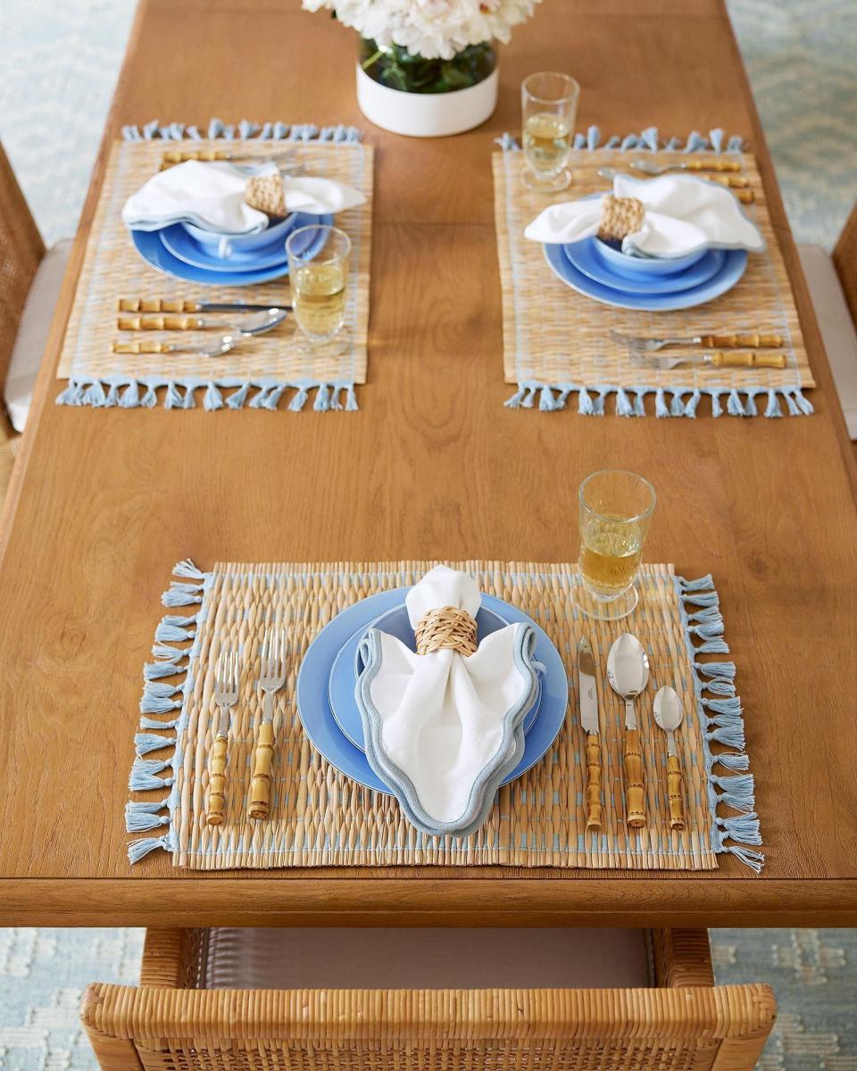 <p><a href="https://go.redirectingat.com?id=74968X1596630&url=https%3A%2F%2Fwww.serenaandlily.com%2Fproducts%2Fcabo-woven-placemats-set-of-4%2F982400&sref=https%3A%2F%2Fwww.elledecor.com%2Fshopping%2Fg60047750%2Fserena-lily-sale-march-2024%2F" rel="nofollow noopener" target="_blank" data-ylk="slk:Shop Now;elm:context_link;itc:0;sec:content-canvas" class="link ">Shop Now</a></p><p>Cabo Woven Placemats </p><p>serenaandlily.com</p><p>$48.00</p>