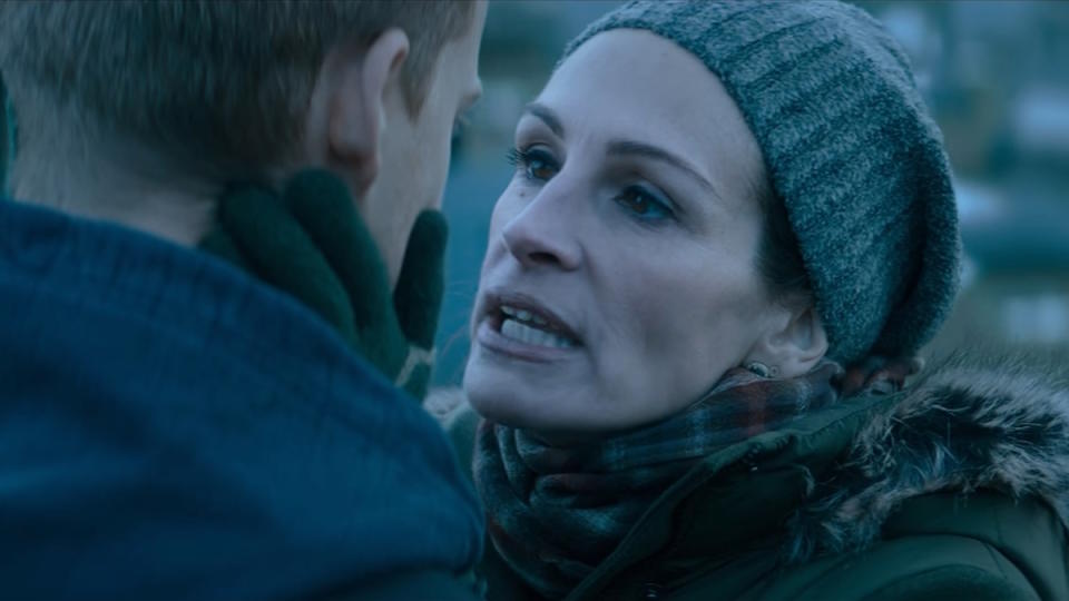 Julia Roberts comforts her son in Ben Is Back