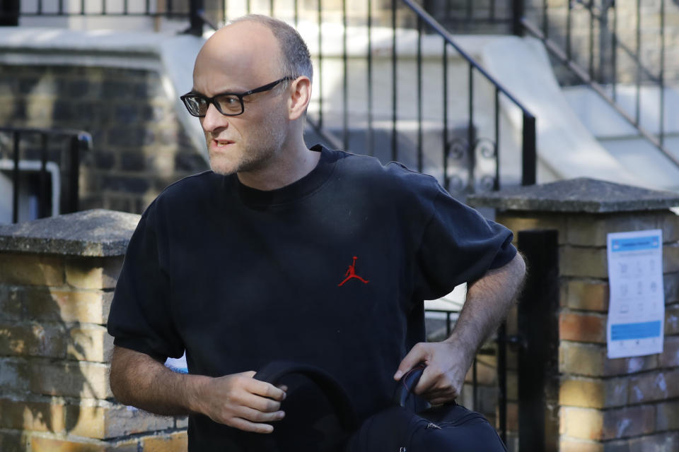 Number 10 special advisor Dominic Cummings leaves his residence in north London on May 29, 2020. (Photo by Tolga AKMEN / AFP) (Photo by TOLGA AKMEN/AFP via Getty Images)