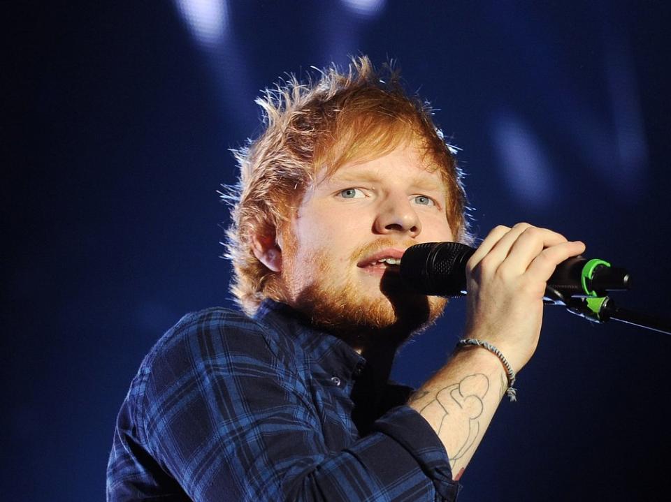 Ed Sheeran sang in Frankfurt vor 61.000 Menschen. (Bild: yakub88/Shutterstock.com)