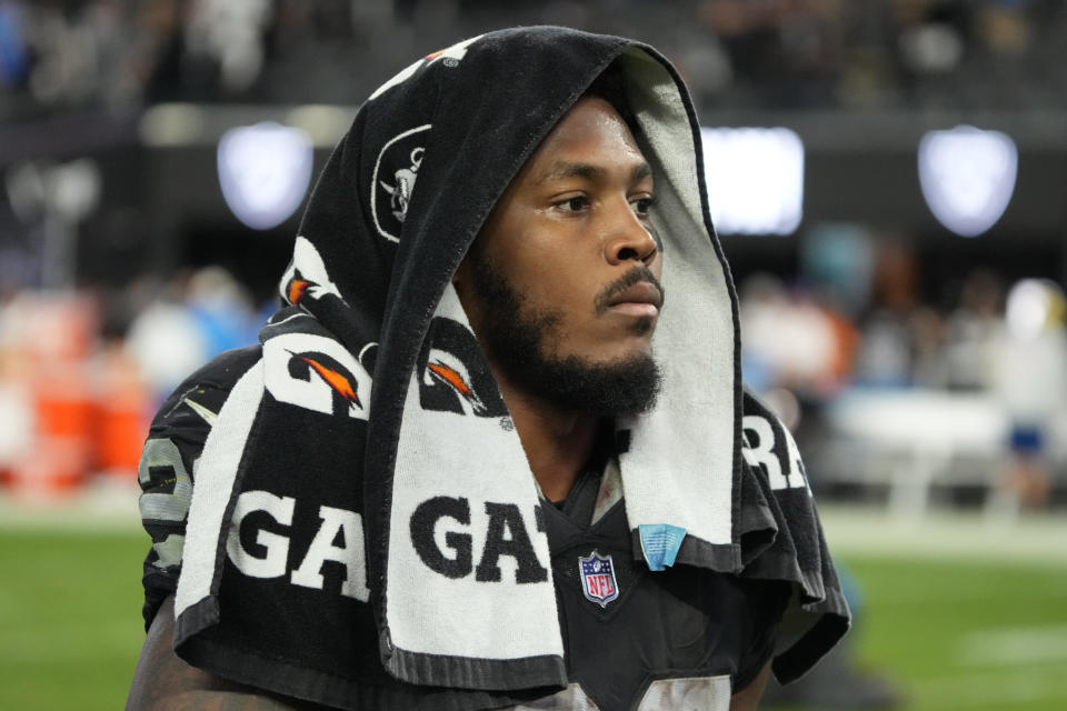 The franchise tag deadline came and went for Raiders running back Josh Jacobs (pictured) and Giants running back Saquon Barkley, and neither player signed a long-term extension. (AP Photo/Rick Scuteri)
