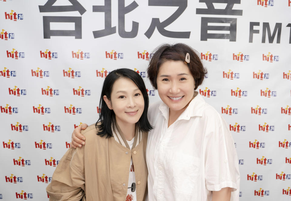 徐譽庭（右）在劉若英節目透露了從未公開的秘密。（圖／台北之音）