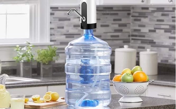 YOMYM Dispensador de agua, bomba de agua con carga USB automática/Amazon.com.mx