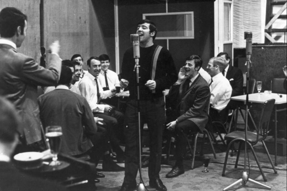 Crooner: Venables, pictured recorded the FA Cup Final song with his Tottenham teammates in 1967, loved singing Sinatra covers (Getty)