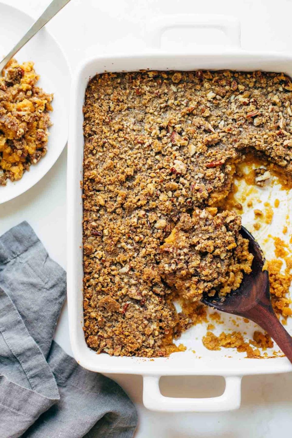 <strong>Get the <a href="http://pinchofyum.com/sweet-potato-casserole" target="_blank">Sweet Potato Casserole with Brown Sugar Topping recipe</a> from Pinch of Yum</strong>