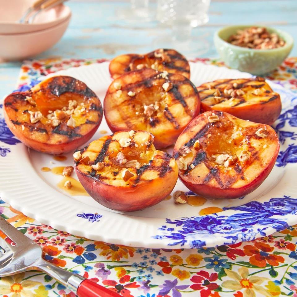 grilled peaches