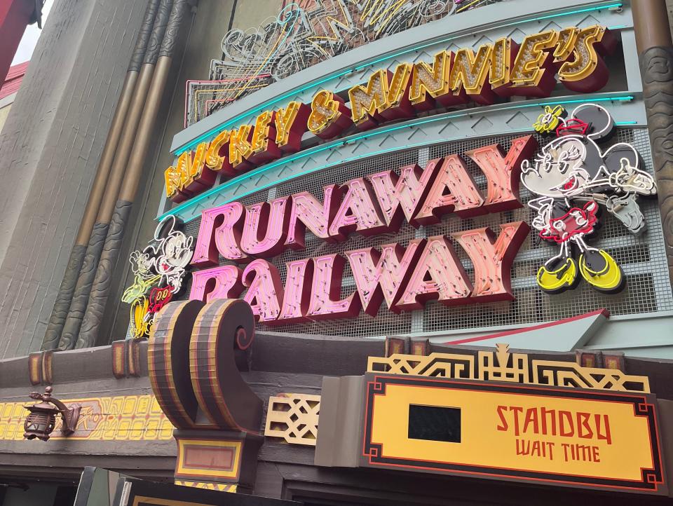 entrance to mickey and minnie's runaway railway at hollywood studios in disney world
