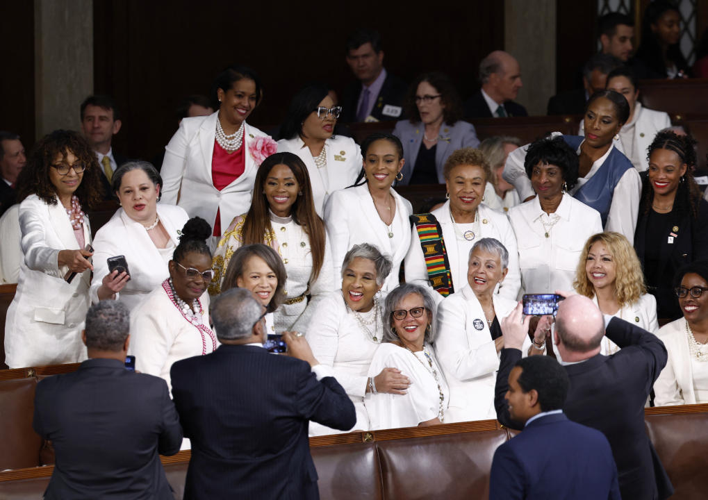 Women send political message by wearing white to Trump's State of the Union  - ABC News