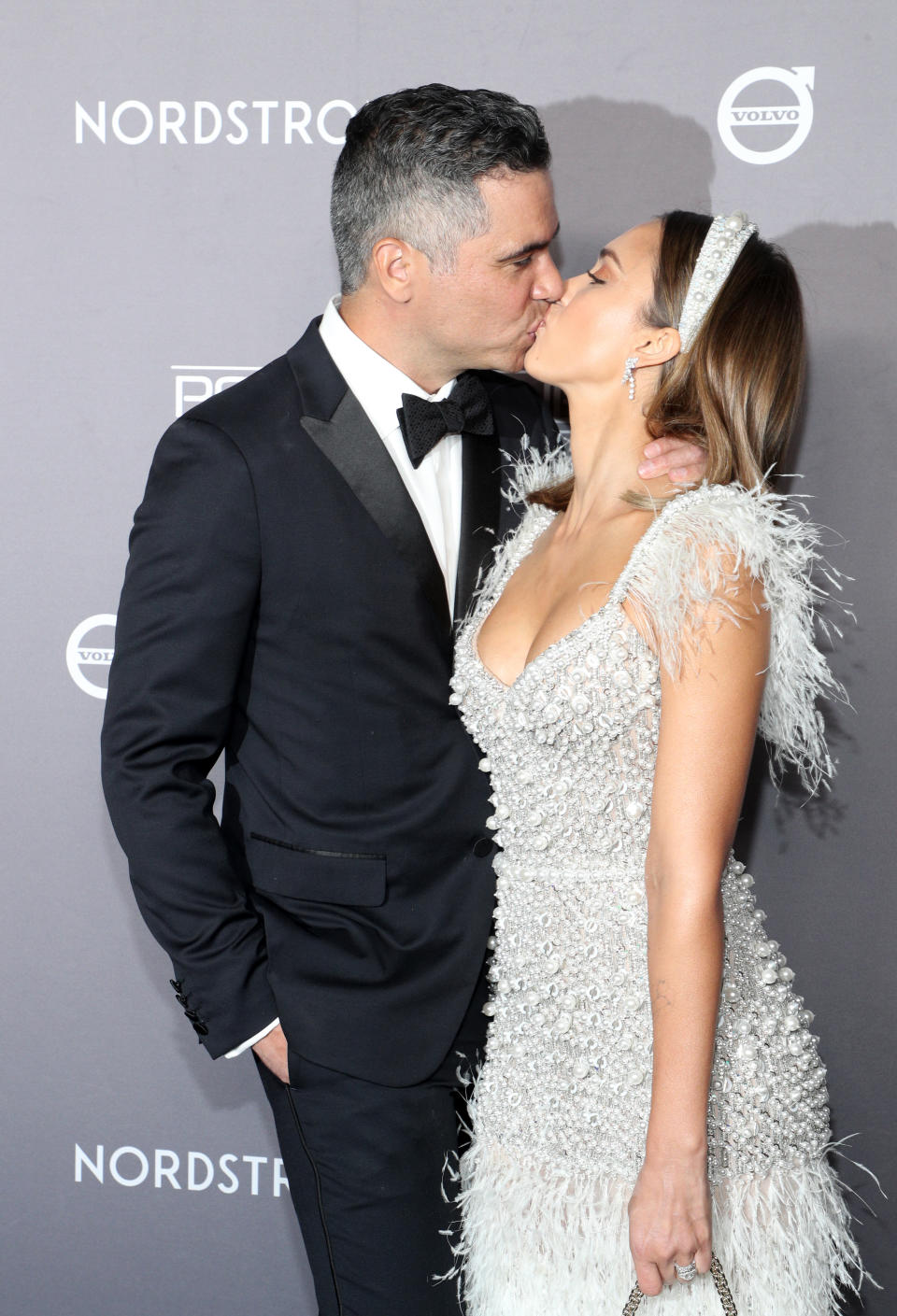 Cash Warren y Jessica Alba (Photo by John Salangsang/WWD/Penske Media via Getty Images)