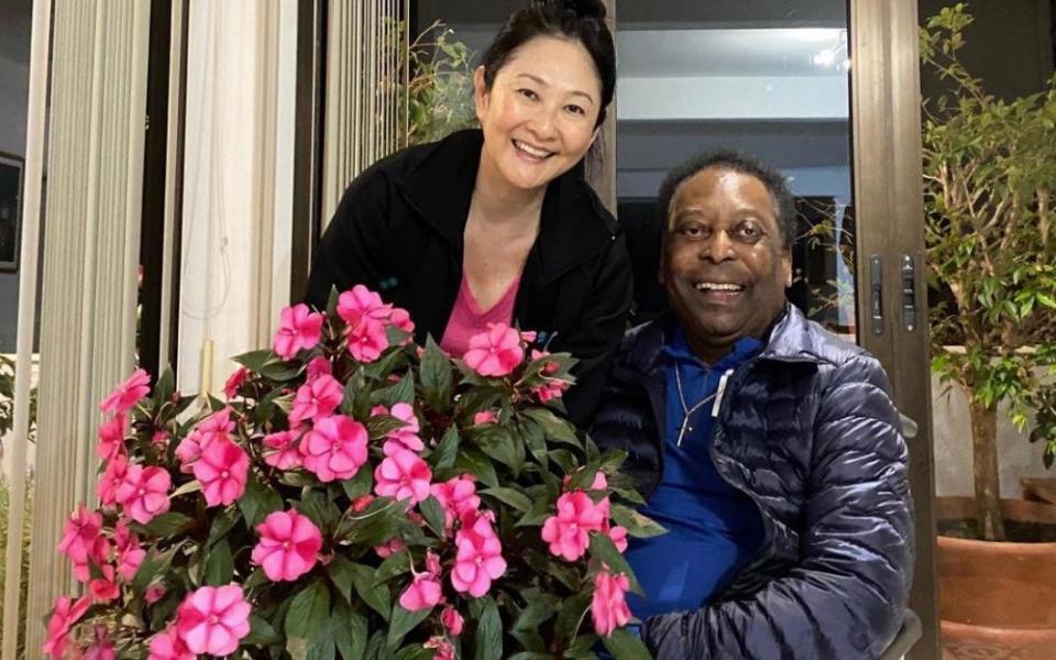 A picture of Pele with his wife Marcia Aoki was posted to his Twitter account in August - PELE TWITTER