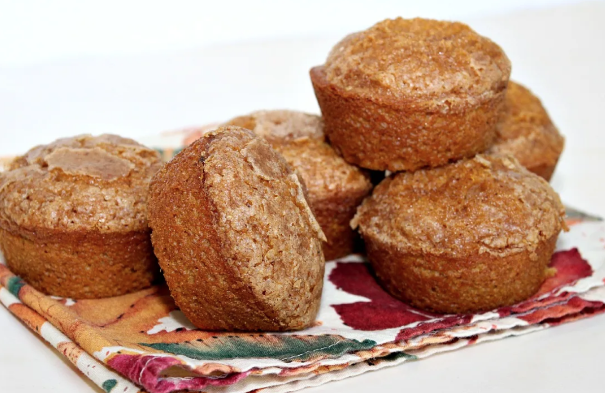 <p>Lori Lange</p><p>These easy pumpkin spice muffins are delicious for breakfast, but they make a great snack too. </p><p><strong>Get the recipe: <em><a href="https://parade.com/165855/lorilange/kickoff-fall-with-easy-pumpkin-spice-muffins/" rel="nofollow noopener" target="_blank" data-ylk="slk:Easy Pumpkin Spice Muffins;elm:context_link;itc:0;sec:content-canvas" class="link rapid-noclick-resp">Easy Pumpkin Spice Muffins</a></em></strong></p>