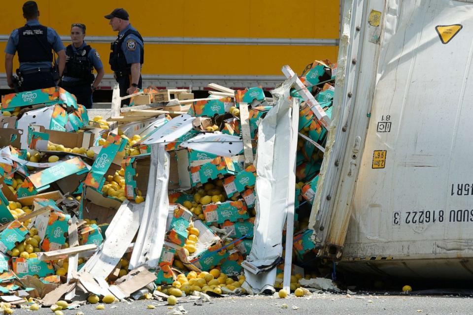 PHOTO: A tractor trailer hauling lemons lost its trailer over the jersey barrier striking an on coming vehicle in the southbound lanes of Route 17 in Mahwah, N.J., on Aug. 2, 2023. (Tariq Zehawi/NorthJersey.com via USA Today Network)