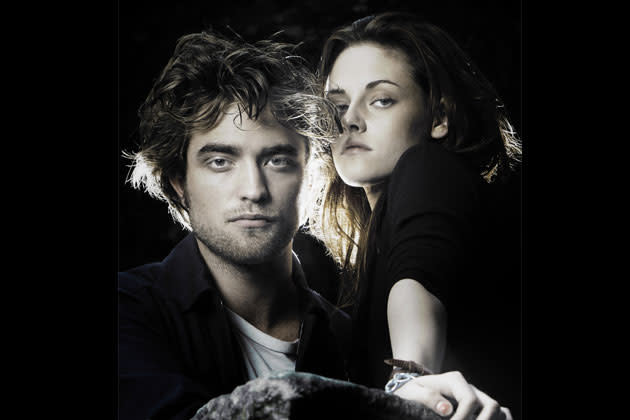 <b>Bella and Edward played by Rob Pattinson and Kristen Stewart of the Twilight series</b> <br>It’s kind of like Romeo and Juliet, except he’s a sparkly vampire and she has major self-esteem issues. Collectively, their relationship consists of 9 or so hours of brooding, sighing, staring, and many, many blank facial expressions, care of Bella. These two are easily the most boring vampire couple of the bunch.