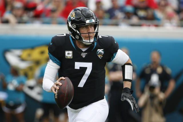 Reports: Jaguars trade former Super Bowl MVP Nick Foles to Chicago