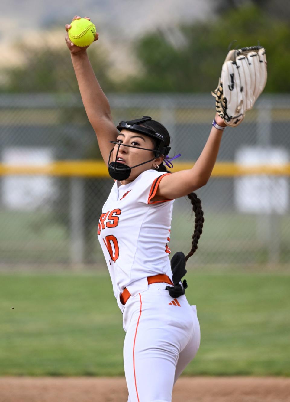 Woodlake's Audrina Rodriguez pitches against Corcoran in an East Sequoia League high school softball Wednesday, April 24, 2024.