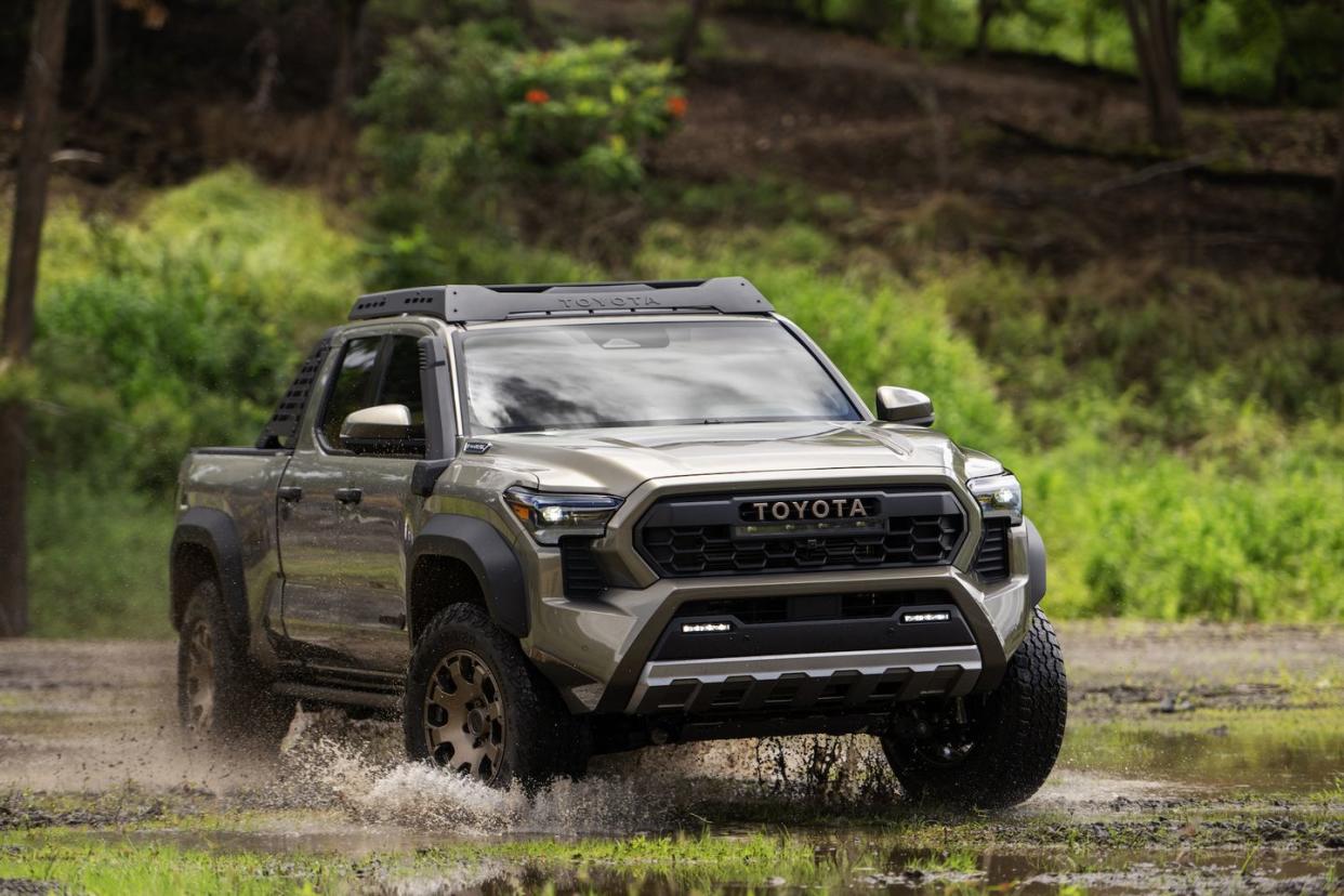 2024 toyota tacoma trailhunter press images