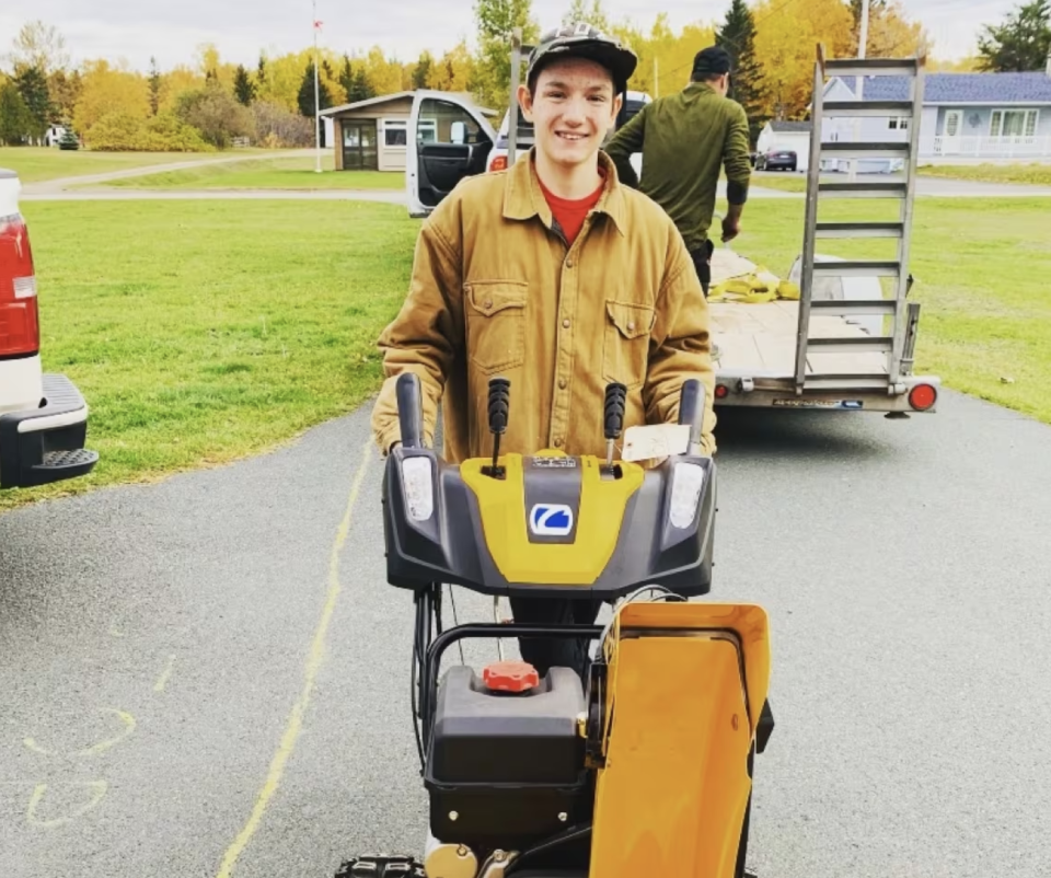 William's family says he had a strong work ethic and worked many jobs. At 14, he bought a snow blower to clear driveways. (Submitted by Stéphanie Thériault)
