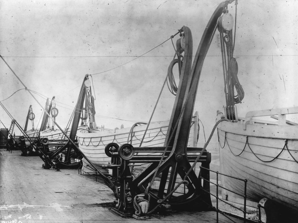 titanic lifeboats