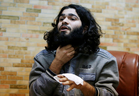 Former bakery worker Walid Ismail speaks during an interview with Reuters in a Kurdish security compound in the city of Erbil, Iraq November 28, 2016. Picture taken November 28, 2016. To match Exclusive MIDEAST-CRISIS/MOSUL-PRISONERS REUTERS/Azad Lashkari