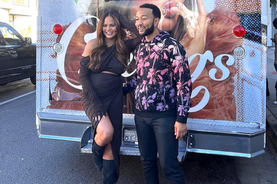 chrissy teigen, john legend